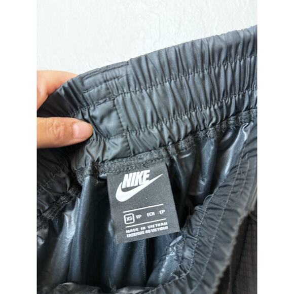 Nike Women’s XS Black NSW Belted Cuffed Track Pants DB3866-010 - Picture 3 of 4